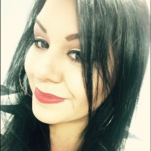 Meet your Posher, Melinda